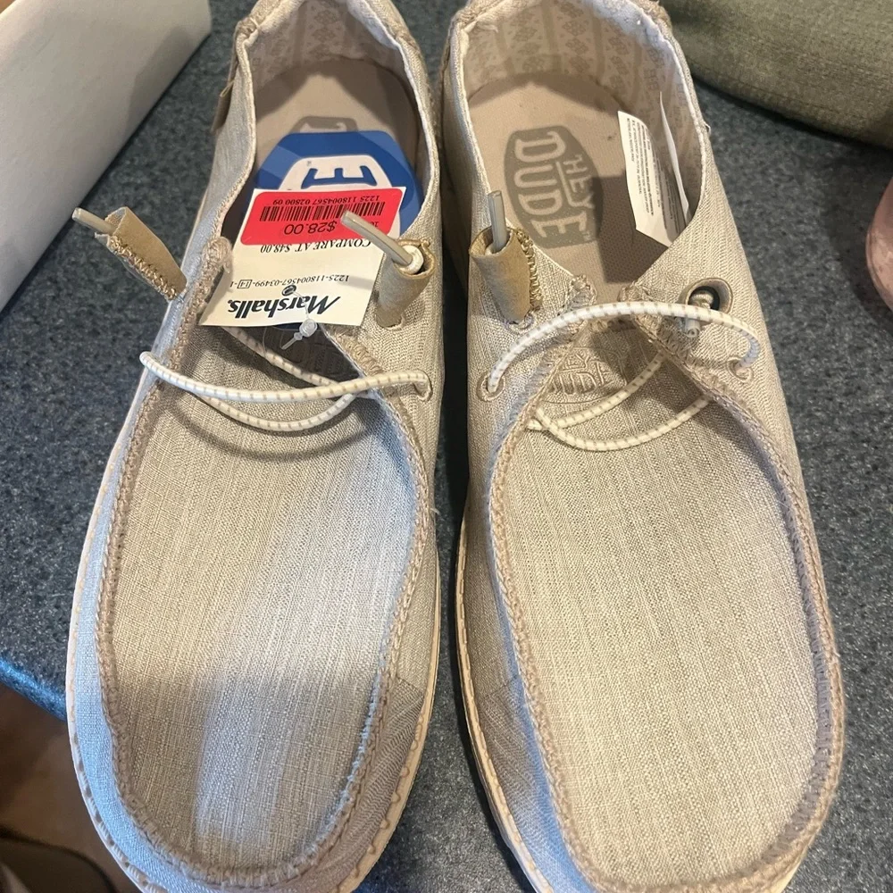 Hey Dude Women’s Casual Shoes - Cream - Picture 2 of 3